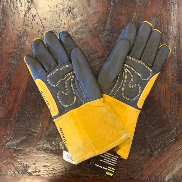 Black Stallion Other - NWT-Premium Pigskin & Cowhide MIG Gloves